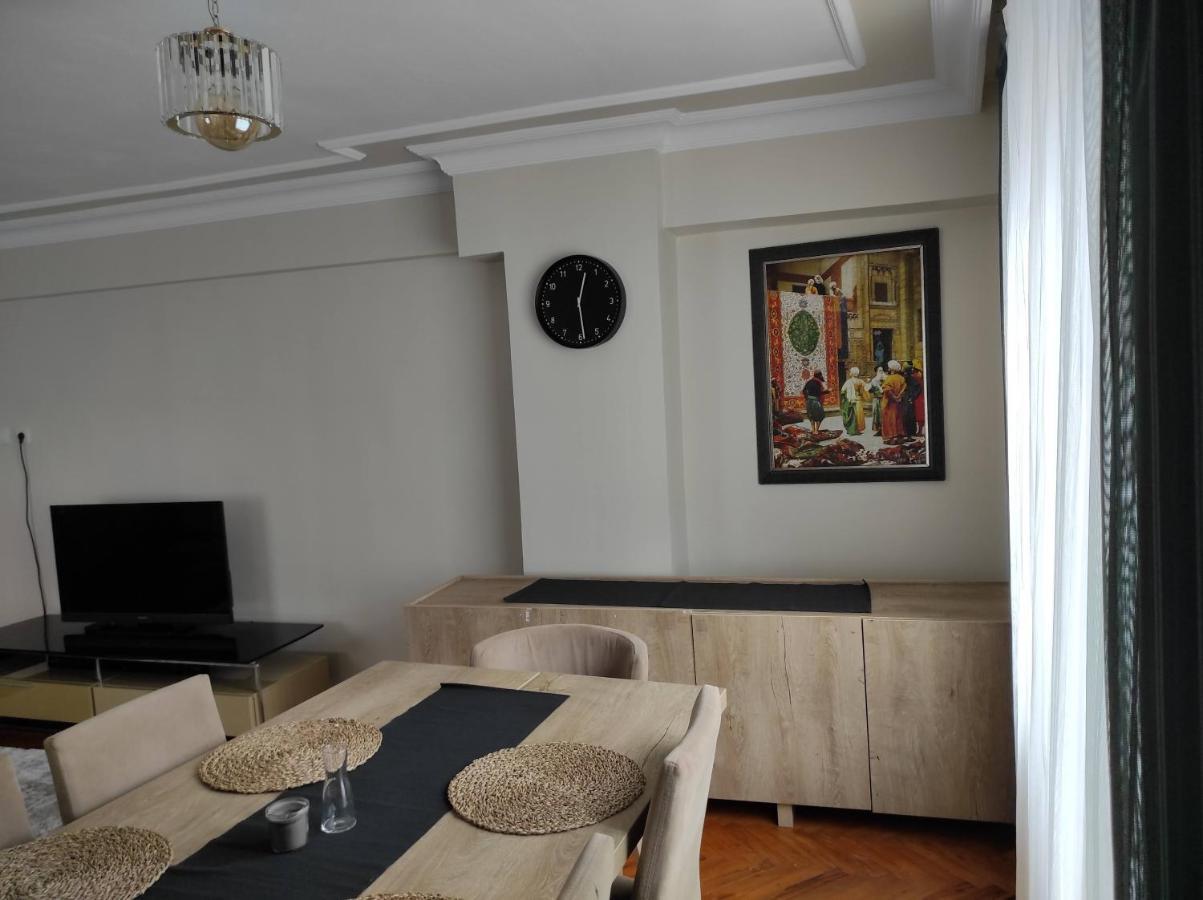 5 Minutes To Subway Apartman Isztambul Kültér fotó