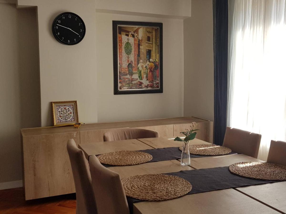 5 Minutes To Subway Apartman Isztambul Kültér fotó